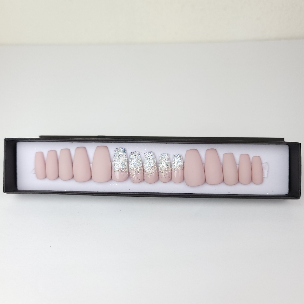 Glitter Matte Press-on Nails